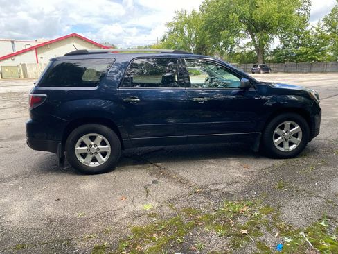 Used 2015 GMC Acadia SLE AWD/4WD image 6