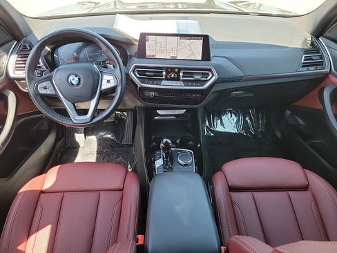 Used 2024 BMW X3 sDrive30i w/ Convenience Package RWD image 11