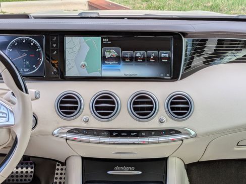 Used 2017 Mercedes-Benz S 550 4MATIC Coupe image 19