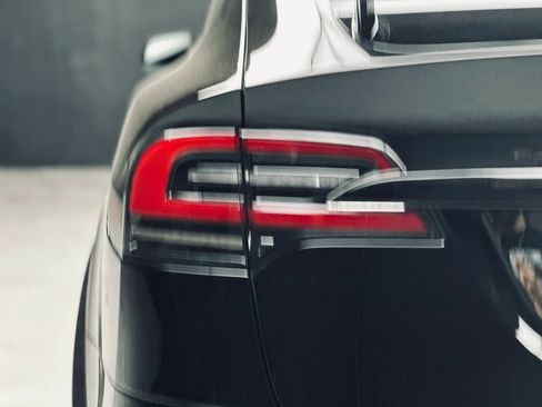 Used 2024 Tesla Model X AWD/4WD image 13