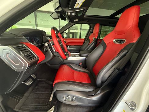 Used 2022 Land Rover Range Rover Sport SVR AWD/4WD image 4