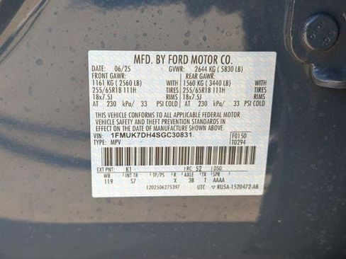 New 2025 Ford Explorer Active w/ Active Comfort Package image 29