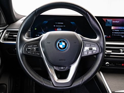 Used 2023 BMW i4 eDrive40 w/ Premium Package image 41