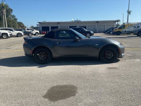 Used 2016 MAZDA MX-5 Miata Club w/ Brembo/BBS Package image 14