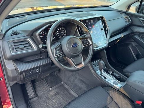 Used 2024 Subaru Ascent Premium w/ Convenience Package image 11