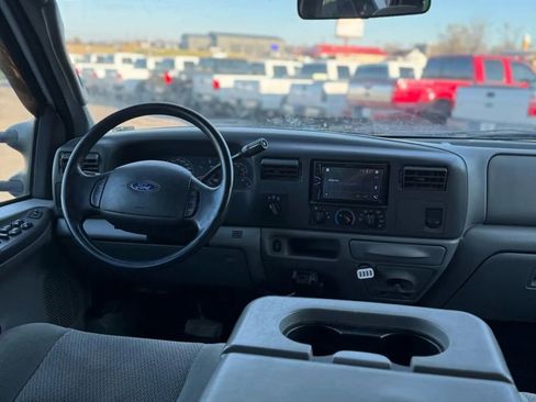 Used 2003 Ford F350 XLT image 16