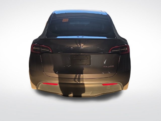 Used 2023 Tesla Model Y Performance AWD/4WD image 9