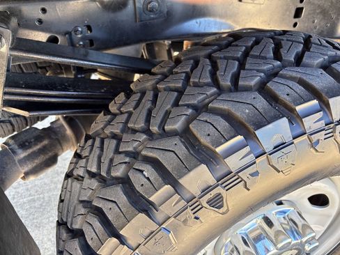 Used 2019 Ford F250 XL w/ Power Equipment Group AWD/4WD image 24