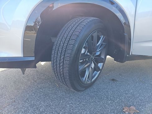 Certified 2025 Acura ADX A-Spec image 30