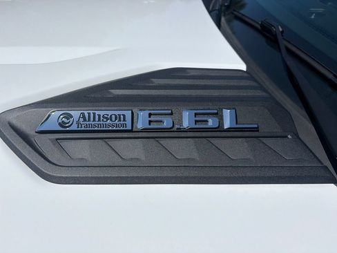 Used 2025 Chevrolet Silverado 2500 Custom w/ Z71 Off-Road Package AWD/4WD image 35