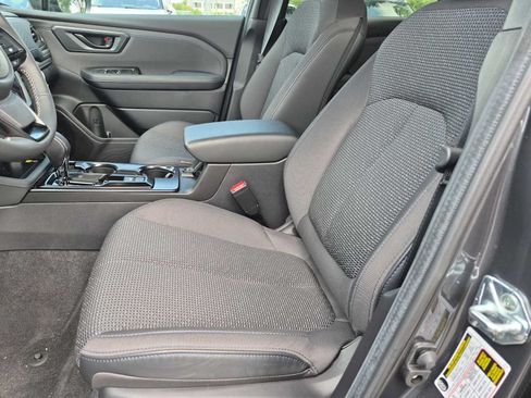 Used 2026 Subaru Forester Premium AWD/4WD image 16