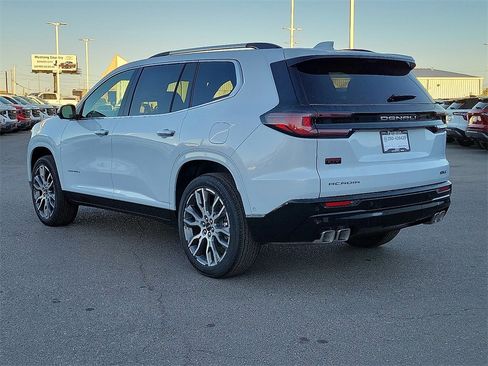 New 2026 GMC Acadia Denali Ultimate w/ LPO, Floor Liner Package image 7