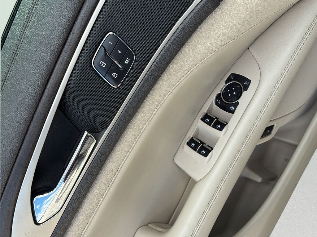 Used 2017 Lincoln MKZ Reserve w/ Technology Package FWD image 21