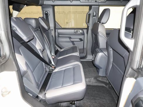 New 2025 Ford Bronco Outer Banks image 13