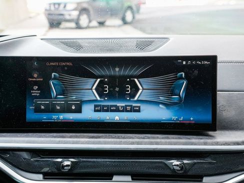 Used 2024 BMW X5 xDrive40i w/ M Sport Package image 14