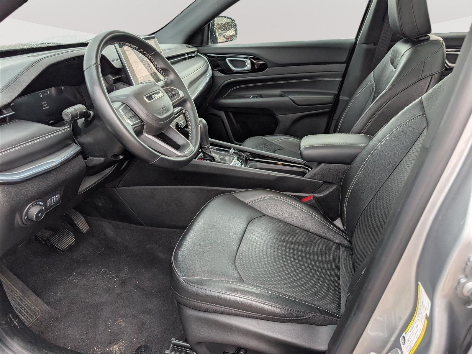 Used 2022 Jeep Compass High Altitude AWD/4WD image 15