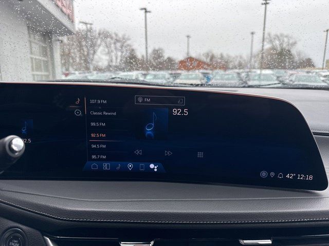 Used 2025 Cadillac XT4 Premium Luxury AWD/4WD image 15
