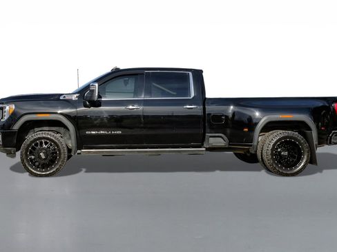 Used 2023 GMC Sierra 3500 Denali w/ Denali Ultimate Package image 9