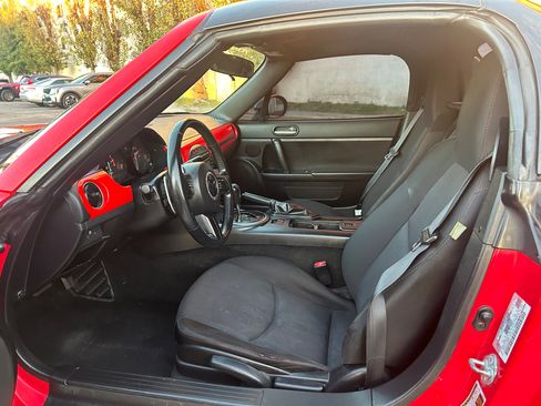 Used 2013 MAZDA MX-5 Miata Club image 19