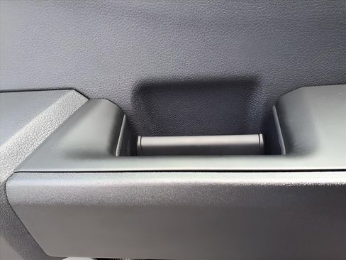 New 2025 Ford F550 4x4 Regular Cab Super Duty image 14