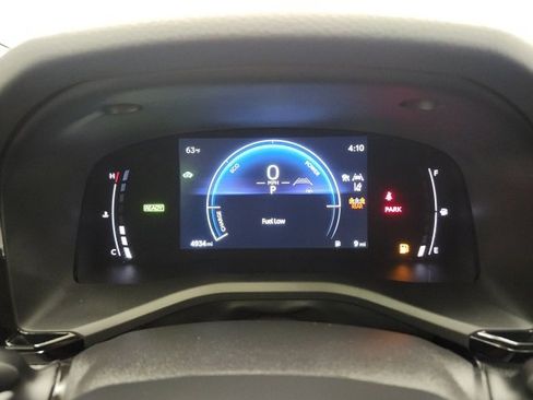 Used 2025 Toyota Camry SE image 55