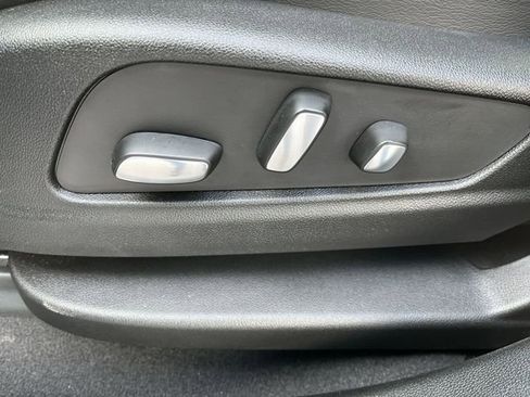 New 2025 Cadillac XT5 Premium Luxury image 15