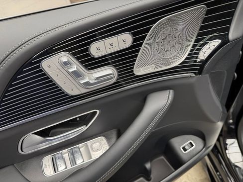 New 2026 Mercedes-Benz GLE 53 AMG 4MATIC Coupe image 11