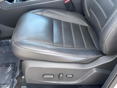 Used 2018 Ford Escape SEL image 31