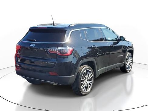 Used 2023 Jeep Compass Limited w/ Elite Group AWD/4WD image 4
