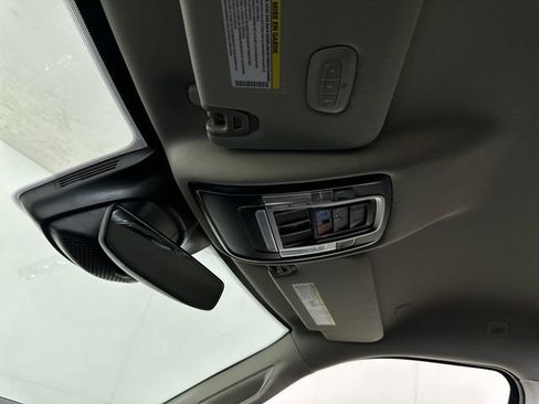 Used 2024 RAM 2500 Laramie w/ Safety Group AWD/4WD image 19