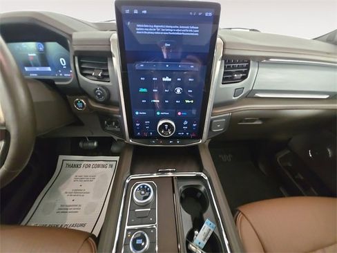 Certified 2024 Ford Expedition King Ranch image 11