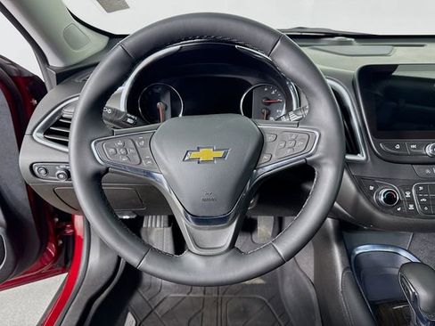 Used 2023 Chevrolet Malibu LT w/ Sport Edition image 12