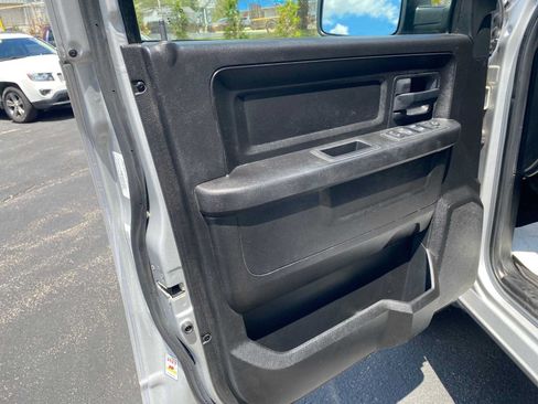 Used 2013 RAM 1500 Express AWD/4WD image 26