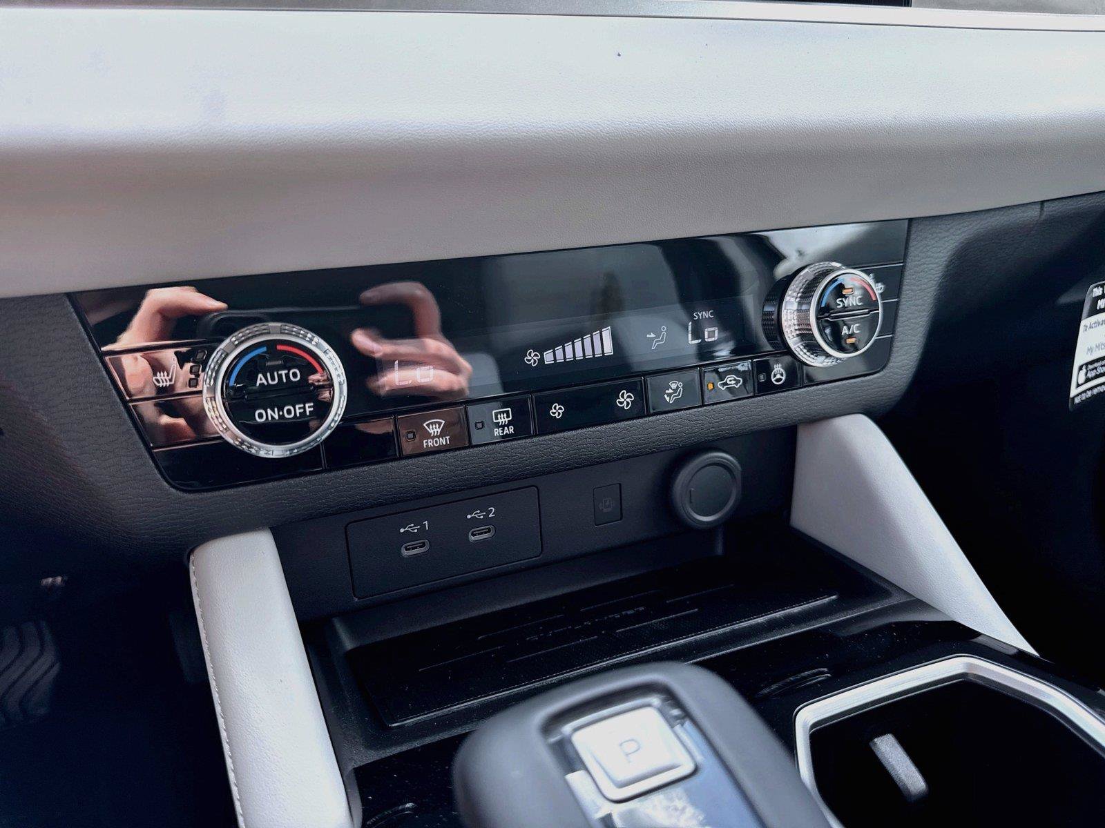 New 2026 Mitsubishi Outlander SE FWD image 22