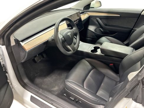 Certified 2023 Tesla Model 3 Standard Range RWD image 9