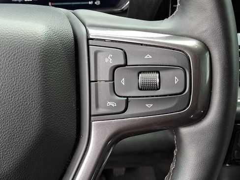 Used 2025 Chevrolet Silverado 2500 High Country AWD/4WD image 17