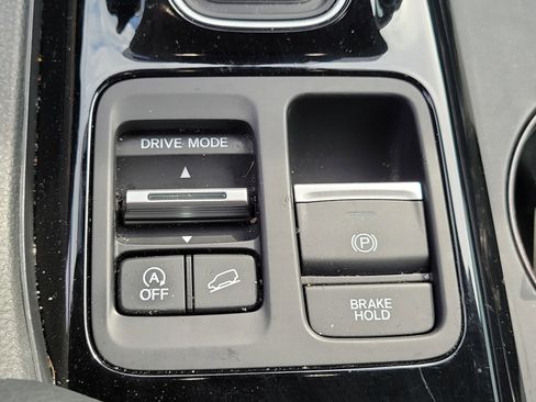 Certified 2024 Honda Pilot EX-L image 30