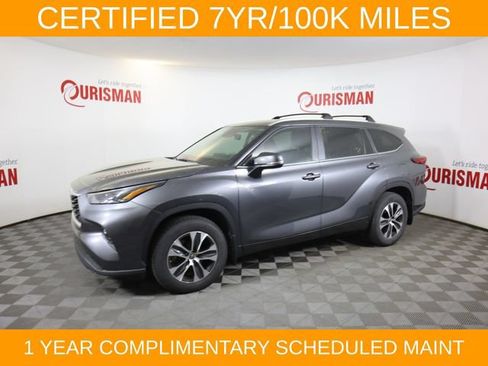 Used 2023 Toyota Highlander XLE FWD image 6
