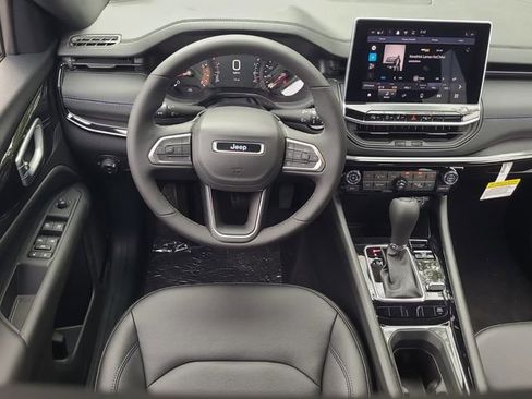 New 2026 Jeep Compass Limited image 9
