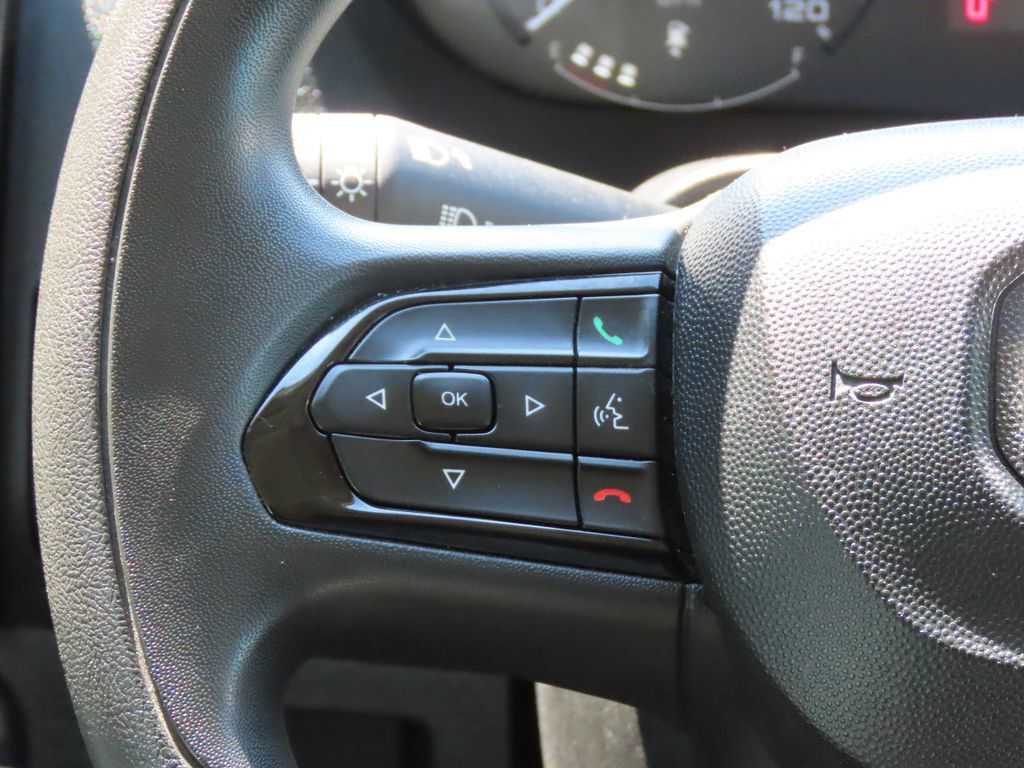 Used 2025 RAM ProMaster 2500 w/ Convenience Group FWD image 38