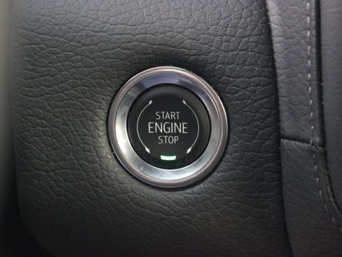 Used 2024 GMC Yukon XL Denali w/ Max Trailering Package image 31