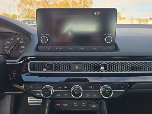 Certified 2025 Honda Civic Sport image 18