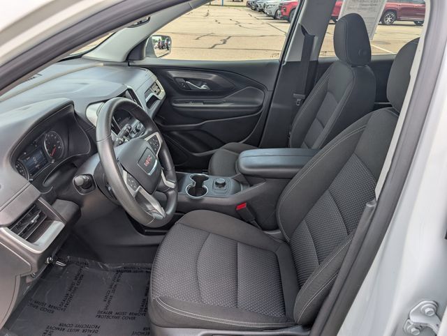 Used 2024 GMC Terrain SLE FWD image 12