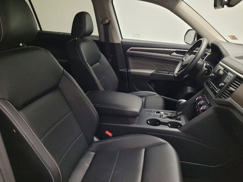 Used 2022 Volkswagen Atlas SE FWD image 21