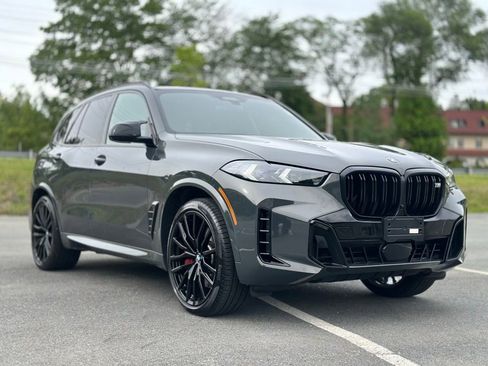 Used 2025 BMW X5 M60i AWD/4WD image 9