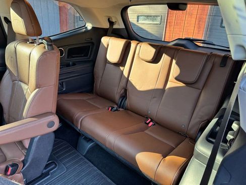 Used 2019 Subaru Ascent Touring image 29