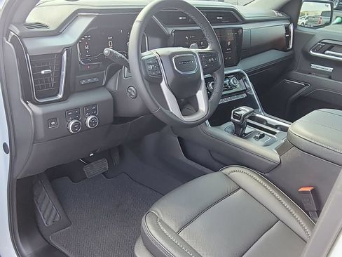 Certified 2025 GMC Sierra 1500 Denali w/ Denali Reserve Package AWD/4WD image 10