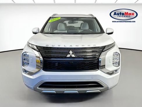 Used 2023 Mitsubishi Outlander SEL AWD/4WD image 7