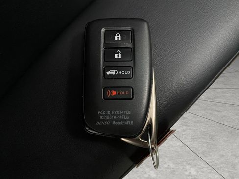 Used 2022 Lexus RX 350 AWD w/ Premium Package image 31