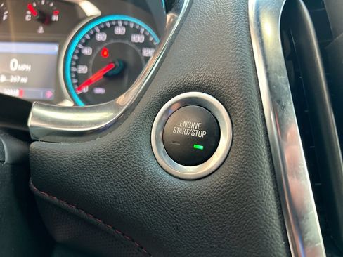 Used 2023 Chevrolet Traverse RS AWD/4WD image 20